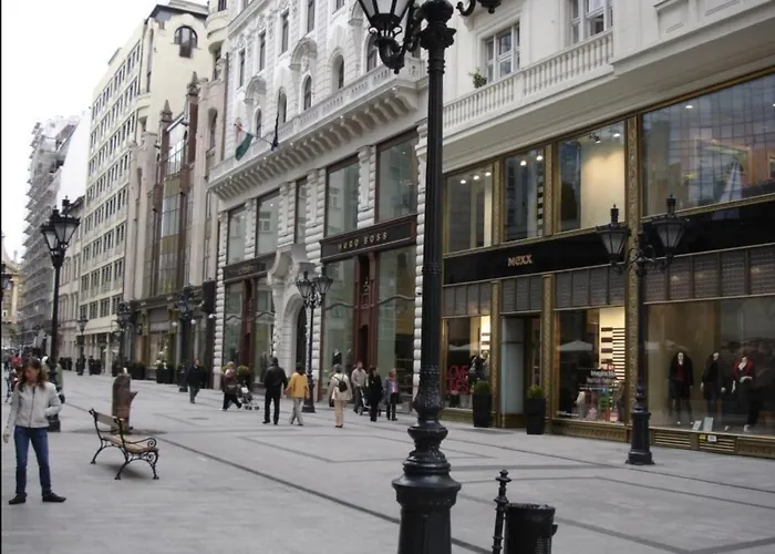 Fashion Street Budapest