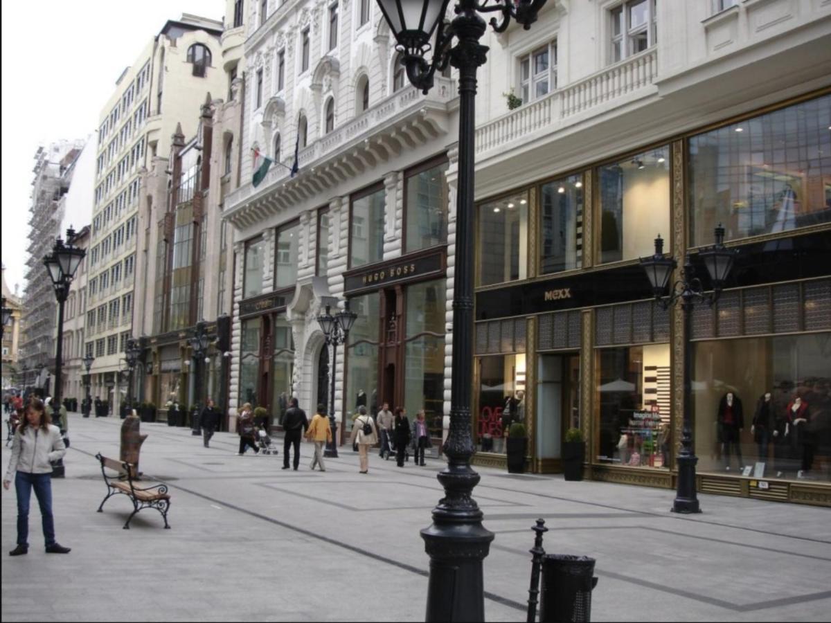 Fashion Street *